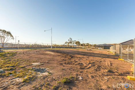 Property photo of 2 Haviland Street Coombs ACT 2611