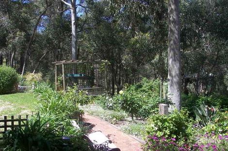 Property photo of 19 Benowa Drive Glen Forrest WA 6071