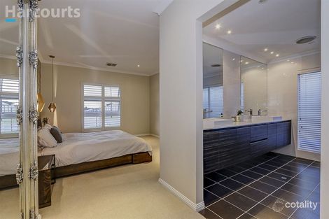 Property photo of 25 Majorelle Parkway Aubin Grove WA 6164