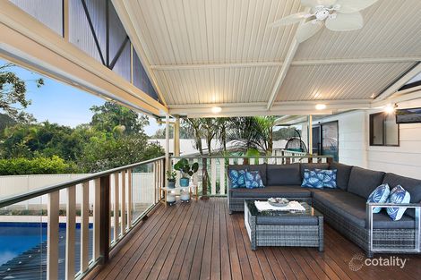 Property photo of 14 Nirringa Road Summerland Point NSW 2259