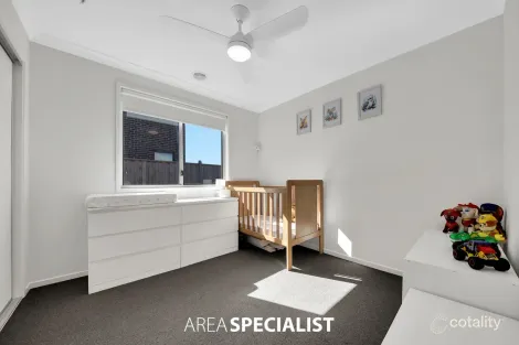 Property photo of 58 Babar Drive Officer VIC 3809