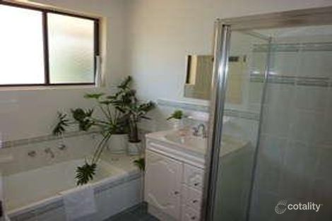 Property photo of 15 Spruce Avenue Aberfoyle Park SA 5159