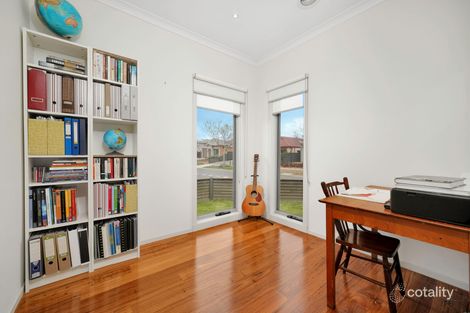Property photo of 63 Carew Way Derrimut VIC 3026