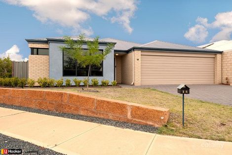 14 Hillhouse Way, Piara Waters, WA 6112