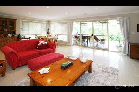 Property photo of 8 Nathan Place Kooringal NSW 2650