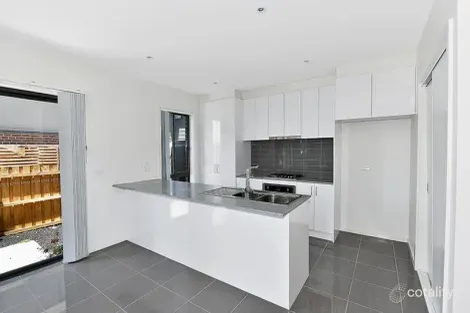 Property photo of 14 Mountbatten Way Sydenham VIC 3037