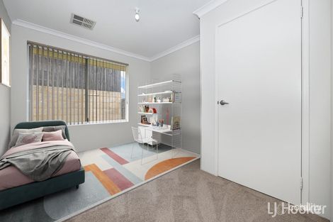 Property photo of 6 Stringybark Way Yanchep WA 6035