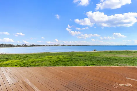 Property photo of 8 Beach Road Coobowie SA 5583