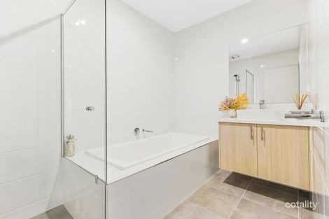 Property photo of 7/2 Bluestone Street Pakenham VIC 3810