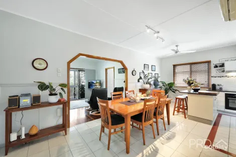 Property photo of 18 King Street Urangan QLD 4655