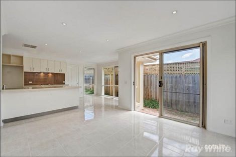 Property photo of 1B View Road Glen Waverley VIC 3150