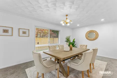 Property photo of 38 Mansfield Place Mansfield QLD 4122