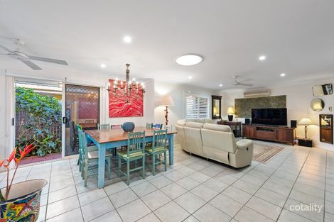 661 Oxley Ave, Scarborough, QLD 4020