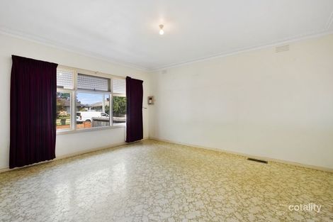 Property photo of 5 Ivanhoe Avenue St Albans VIC 3021