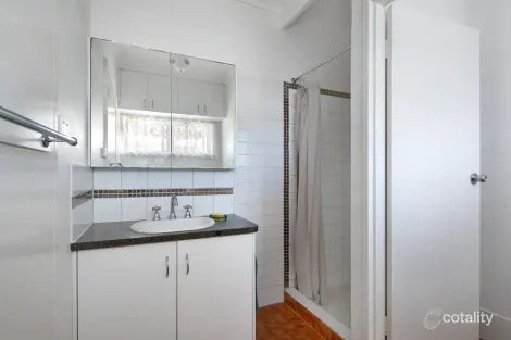 Property photo of 2/43 William Street Castlemaine VIC 3450