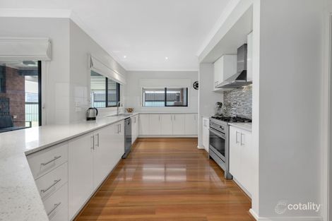 Property photo of 3 Walbrook Drive Wyndham Vale VIC 3024