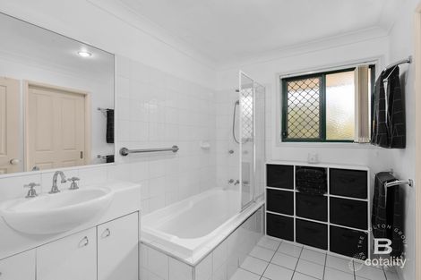 Property photo of 16/1 Highridge Road Springfield QLD 4300