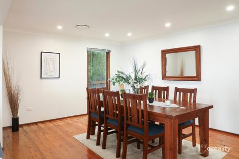 Property photo of 10 Leonie Parade Green Point NSW 2251