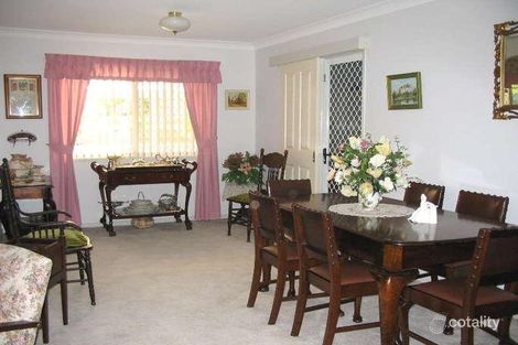 Property photo of 9 Hochtief Court Edens Landing QLD 4207