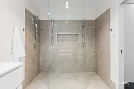 Property photo of 5 Pegasus Road Cameron Park NSW 2285