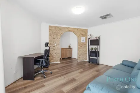 Property photo of 1 Pegley Drive Parkwood WA 6147