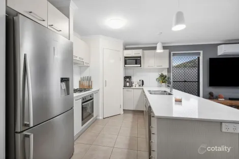Property photo of 5 Waterbird Crescent Caboolture QLD 4510