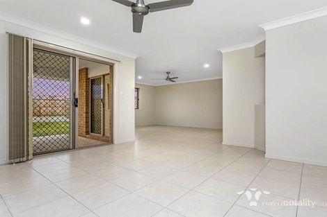 43 New York Way, Spring Mountain, QLD 4300