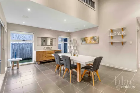 Property photo of 32 Como Circuit Warner QLD 4500