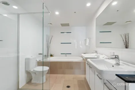 Property photo of 1404/22 Surf Parade Broadbeach QLD 4218