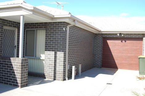 Property photo of 2/61 Henry Drive Altona Meadows VIC 3028