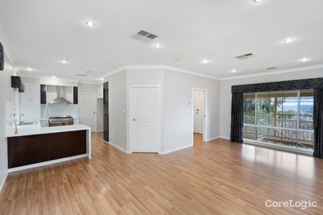 Property photo of 10 Tolland Close Tolland NSW 2650