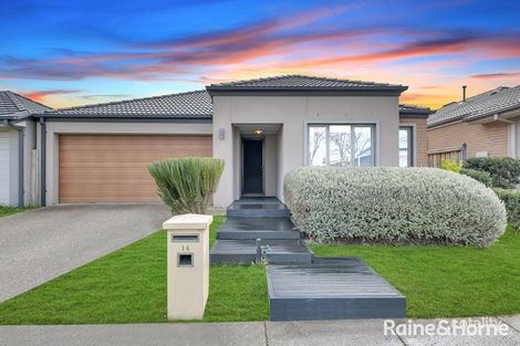 14 Oakham Dr, Williams Landing, VIC 3027