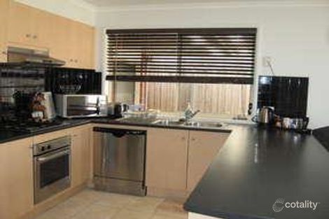Property photo of 36 Szer Way Carrum Downs VIC 3201