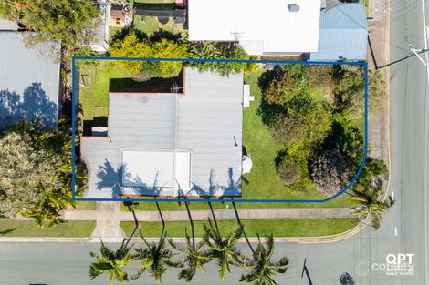 Property photo of 34 Heydon Avenue Labrador QLD 4215