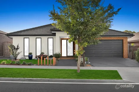Property photo of 24 Latteridge Way Mickleham VIC 3064