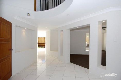 Property photo of 41 Christopher Place Sinnamon Park QLD 4073