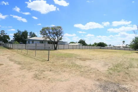 25 Timbury St, Roma, QLD 4455