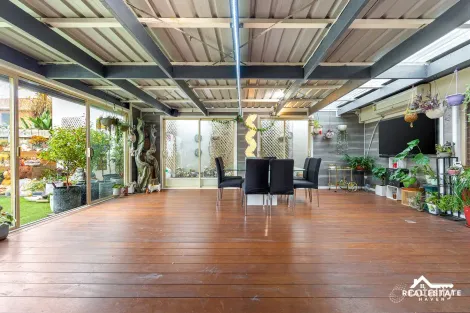 Property photo of 9 Hindmarsh Way Taylors Hill VIC 3037