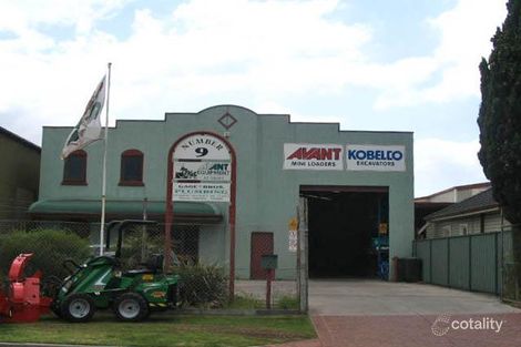 9 O'Neil St, Unanderra, NSW 2526