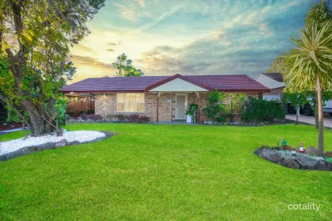 Property photo of 6 Summer Hill Place St Clair NSW 2759