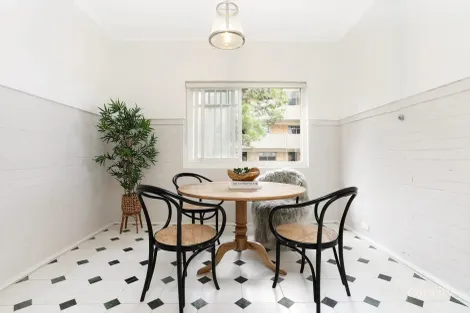 Property photo of 12/2 Pinehill Avenue Double Bay NSW 2028