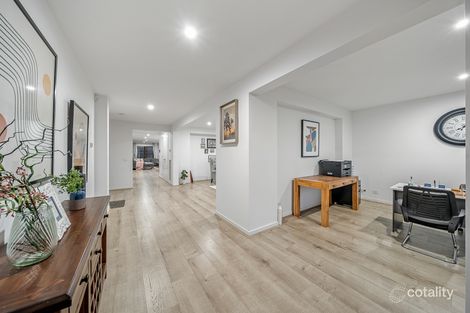 Property photo of 206 St Germain Boulevard Clyde North VIC 3978
