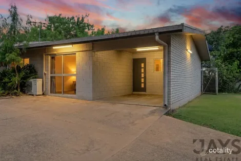 1/18a Deighton St, Mornington, QLD 4825