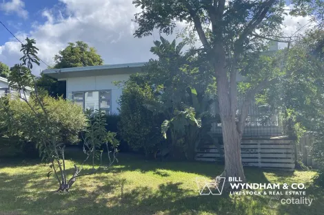 8 Howitt Ave, Metung, VIC 3904