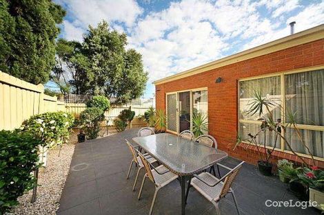 Property photo of 2/14 Hutchinson Street Bentleigh VIC 3204