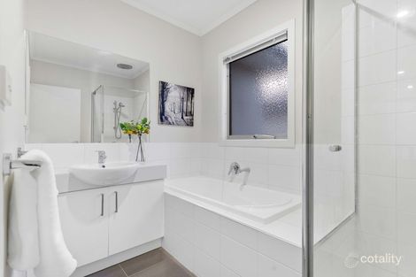 Property photo of 5/16 Bradford Drive Carrum Downs VIC 3201