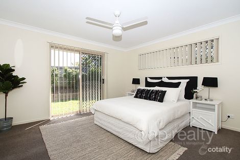 Property photo of 54 Gilberton Crescent Forest Lake QLD 4078