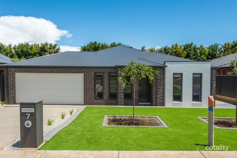 7 Armstrong Ct, Kyneton, VIC 3444