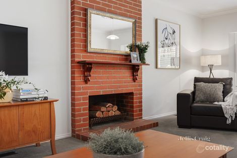 Property photo of 6 Victoria Close Eltham VIC 3095