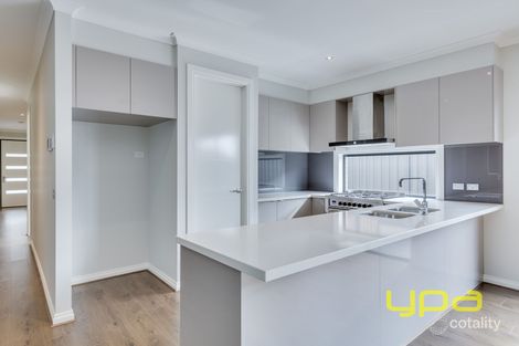 Property photo of 67 Lansdowne Parade Tarneit VIC 3029